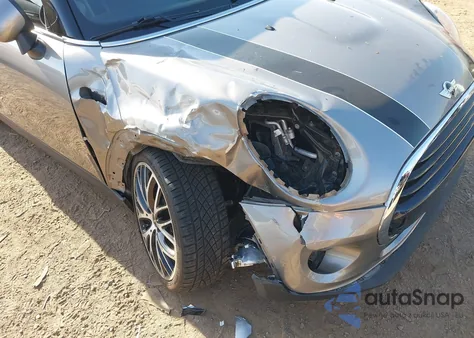 2017 Mini Convertible Cooper z USA, uszkodzony, nr VIN WMWWG5C53H3C20253